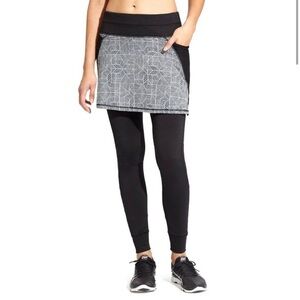 ATHLETA Powet Peak Geo 2 in 1 Pants Skirt Fleece Lined Running Pants Black Gray